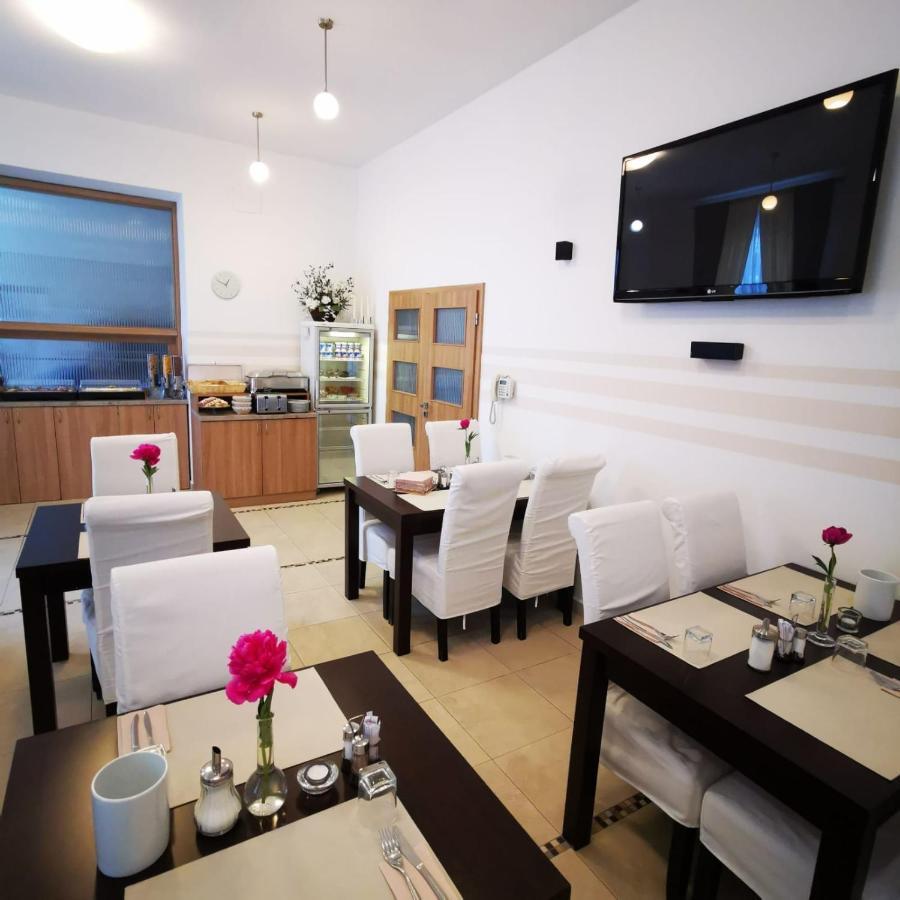 Hotel Richtr Frýdek-Místek Exteriör bild