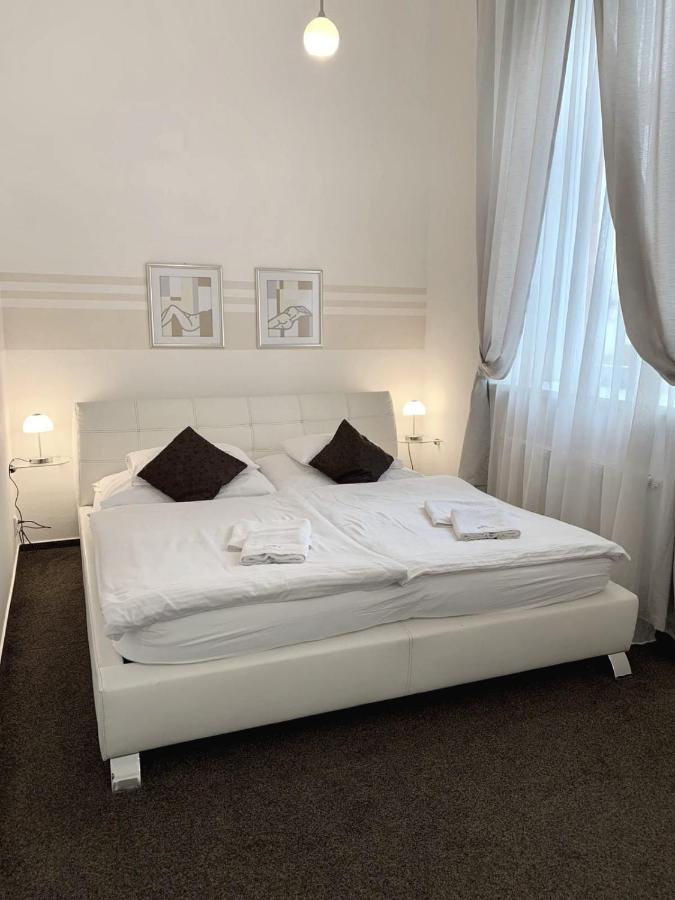 Hotel Richtr Frýdek-Místek Exteriör bild