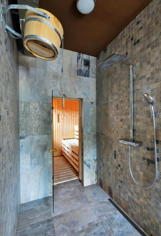 Hotel Richtr Frýdek-Místek Exteriör bild