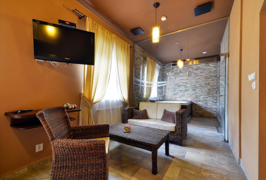 Hotel Richtr Frýdek-Místek Exteriör bild