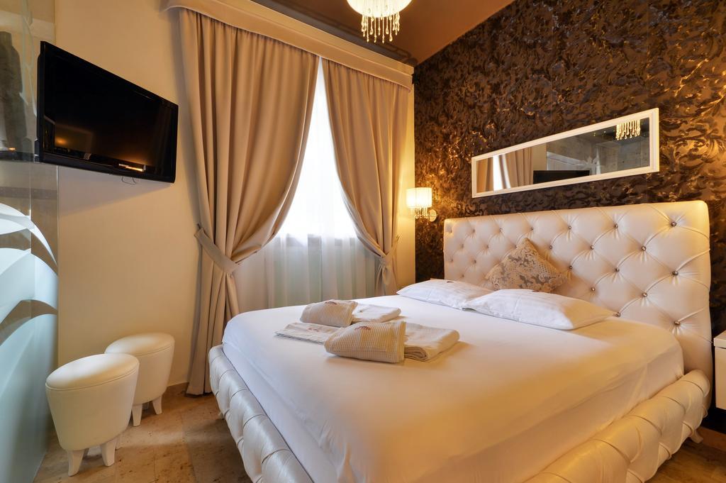 Hotel Richtr Frýdek-Místek Exteriör bild