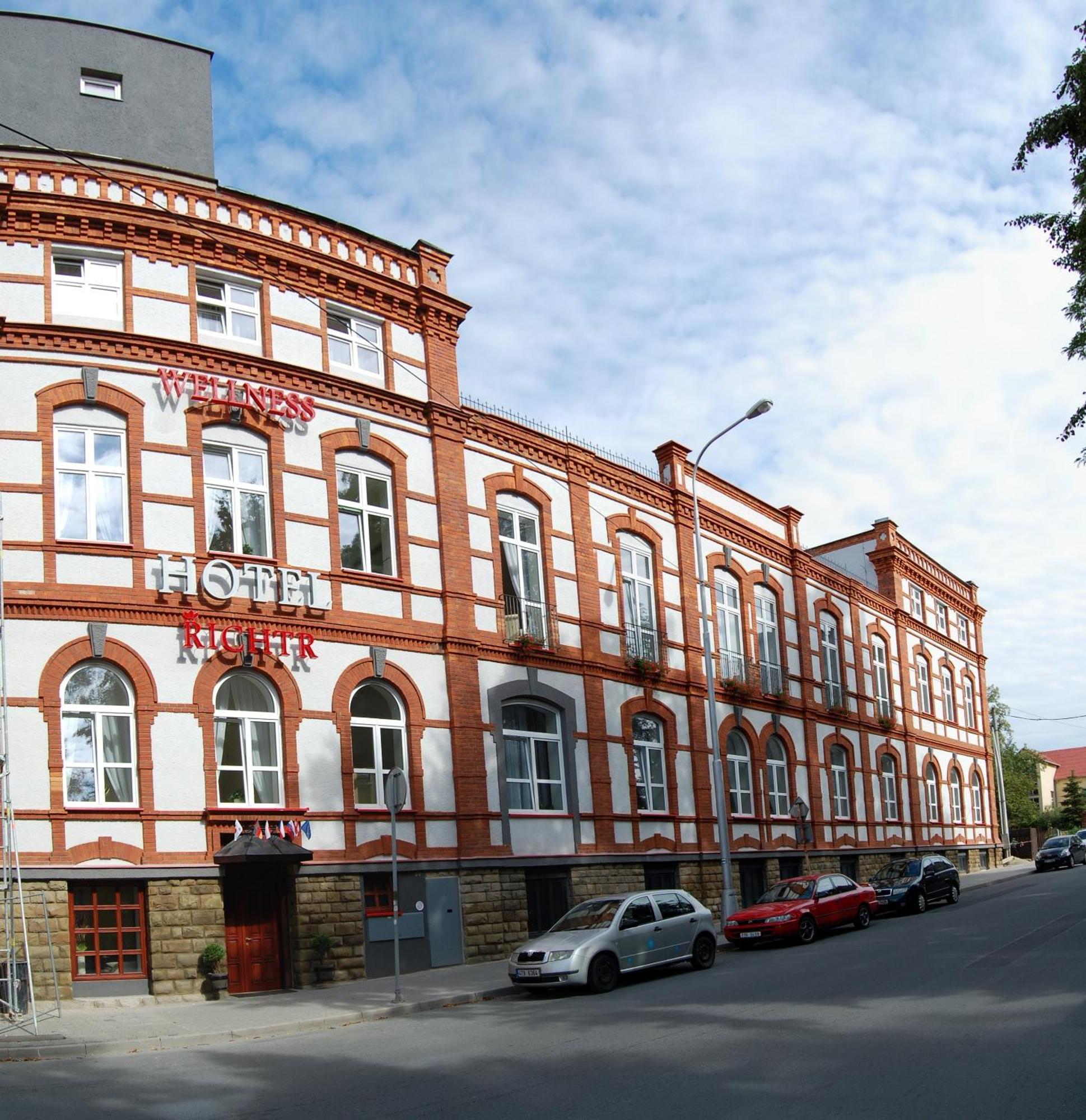 Hotel Richtr Frýdek-Místek Exteriör bild